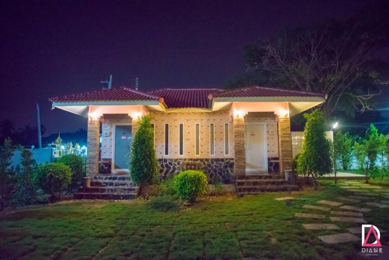 Diane Hotel Phetchaburi Bagian luar foto